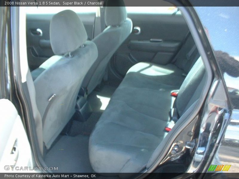 Super Black / Charcoal 2008 Nissan Versa 1.8 S Sedan