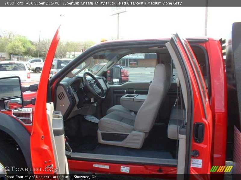 Red Clearcoat / Medium Stone Grey 2008 Ford F450 Super Duty XLT SuperCab Chassis Utility Truck
