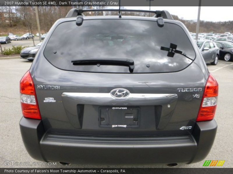 Dark Titanium Gray Metallic / Gray 2007 Hyundai Tucson SE 4WD