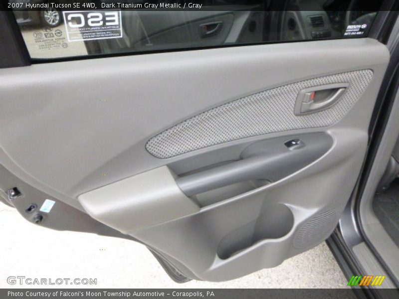 Dark Titanium Gray Metallic / Gray 2007 Hyundai Tucson SE 4WD