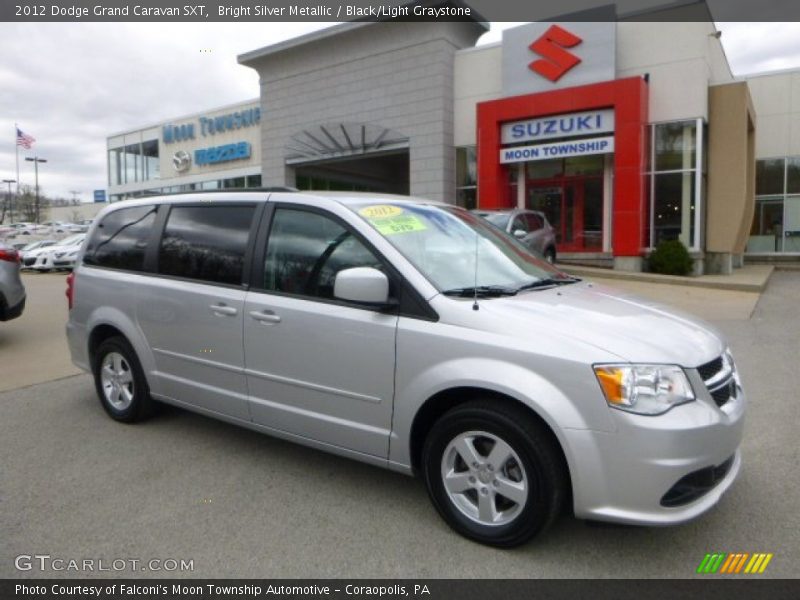 Bright Silver Metallic / Black/Light Graystone 2012 Dodge Grand Caravan SXT