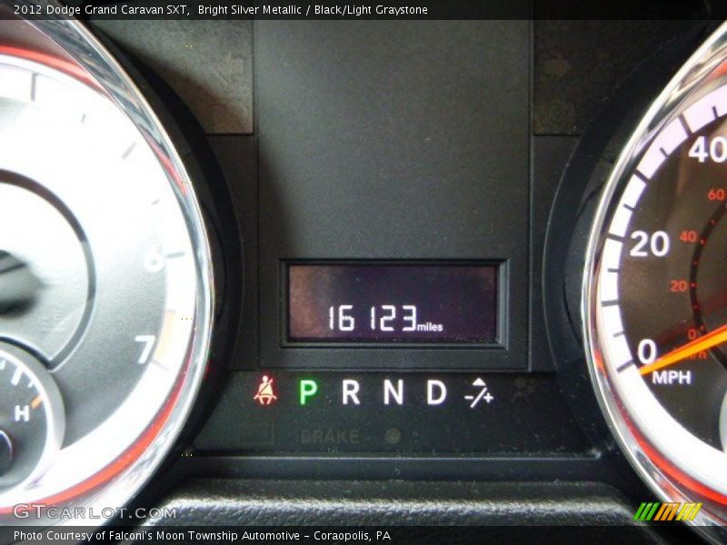 Bright Silver Metallic / Black/Light Graystone 2012 Dodge Grand Caravan SXT