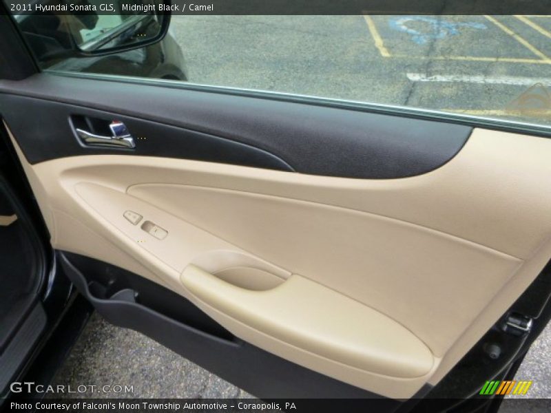 Midnight Black / Camel 2011 Hyundai Sonata GLS