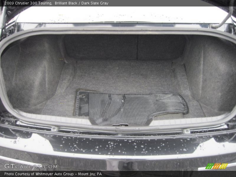 Brilliant Black / Dark Slate Gray 2009 Chrysler 300 Touring
