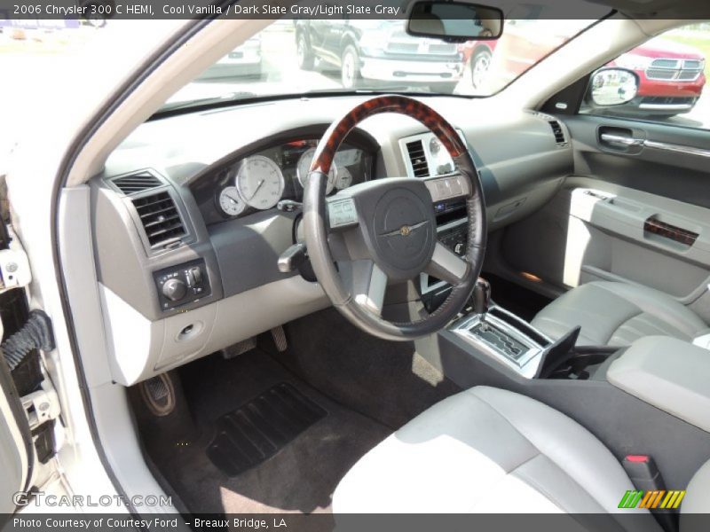 Cool Vanilla / Dark Slate Gray/Light Slate Gray 2006 Chrysler 300 C HEMI
