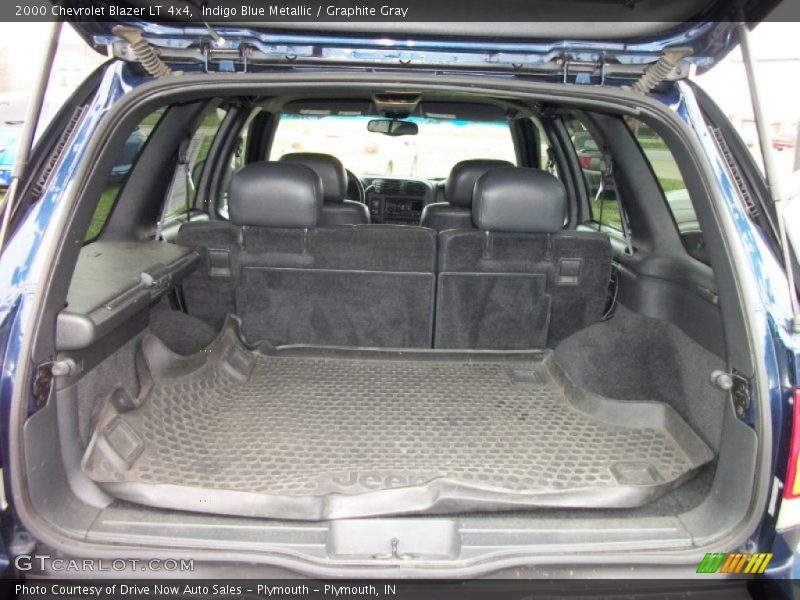 2000 Blazer LT 4x4 Trunk