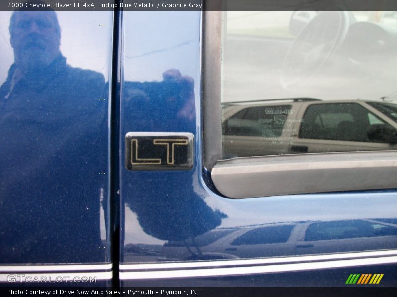 Indigo Blue Metallic / Graphite Gray 2000 Chevrolet Blazer LT 4x4