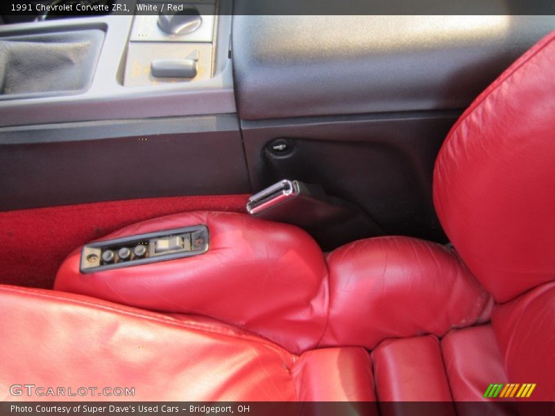 White / Red 1991 Chevrolet Corvette ZR1