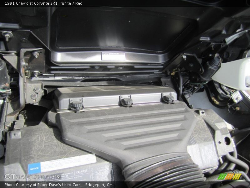 White / Red 1991 Chevrolet Corvette ZR1