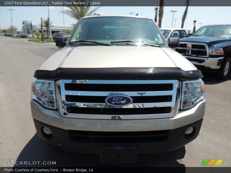 Pueblo Gold Metallic / Camel 2007 Ford Expedition XLT