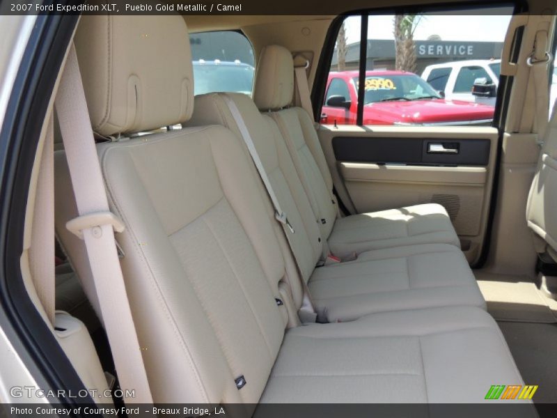 Pueblo Gold Metallic / Camel 2007 Ford Expedition XLT