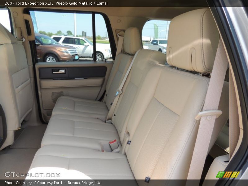 Pueblo Gold Metallic / Camel 2007 Ford Expedition XLT