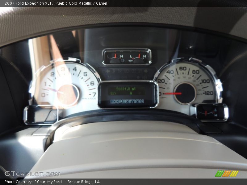 Pueblo Gold Metallic / Camel 2007 Ford Expedition XLT