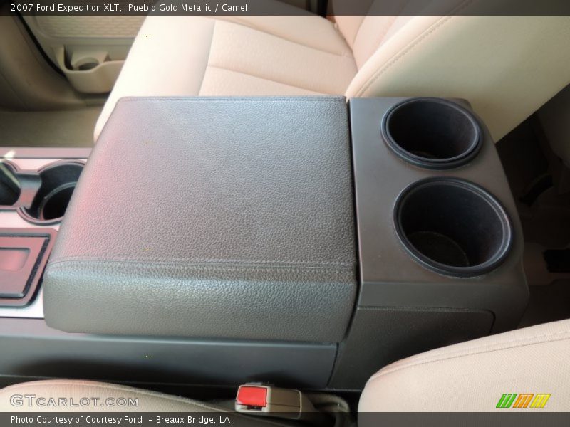 Pueblo Gold Metallic / Camel 2007 Ford Expedition XLT