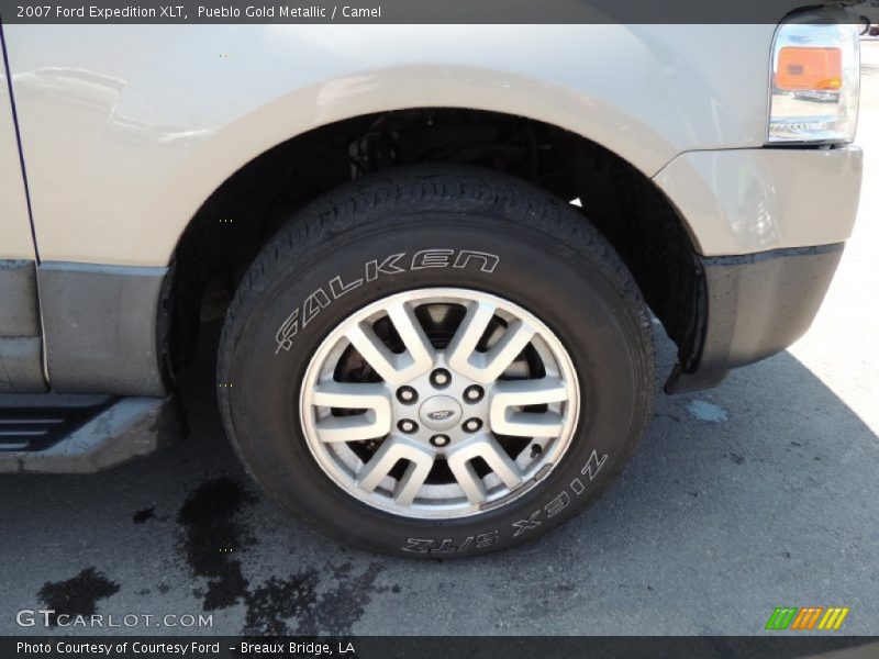Pueblo Gold Metallic / Camel 2007 Ford Expedition XLT