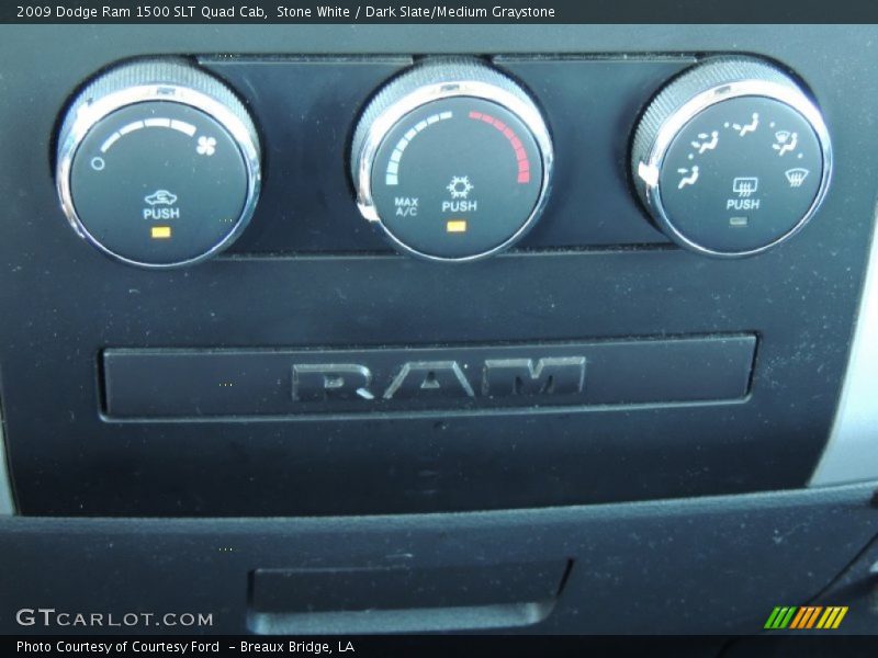 Controls of 2009 Ram 1500 SLT Quad Cab