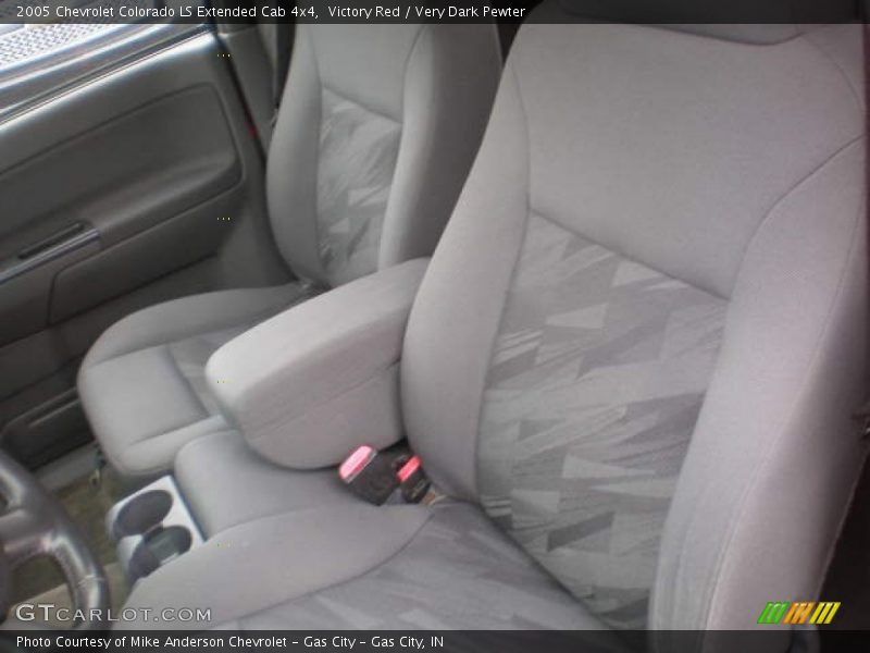 Victory Red / Very Dark Pewter 2005 Chevrolet Colorado LS Extended Cab 4x4