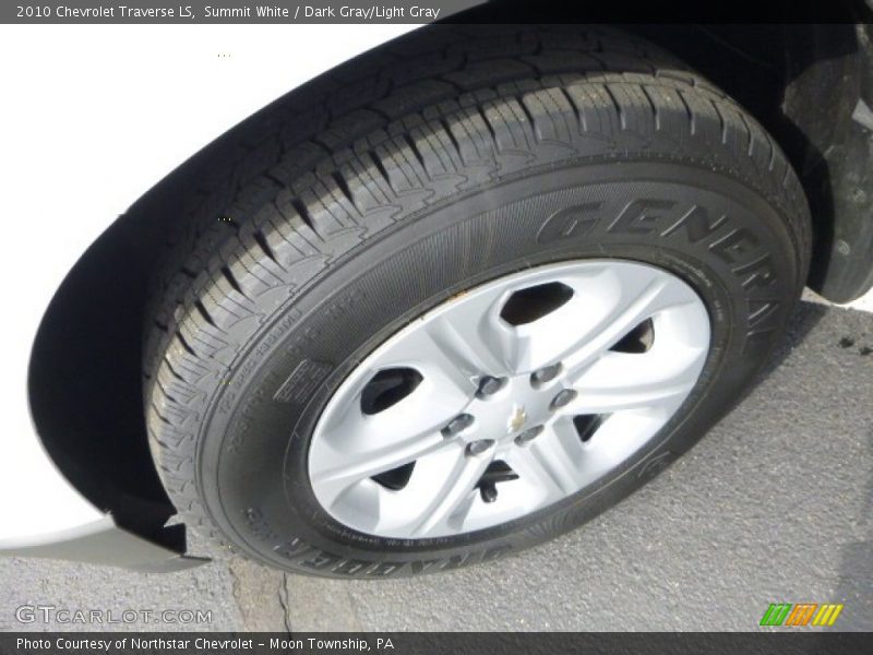 Summit White / Dark Gray/Light Gray 2010 Chevrolet Traverse LS