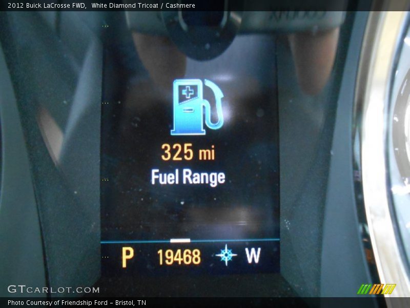 White Diamond Tricoat / Cashmere 2012 Buick LaCrosse FWD