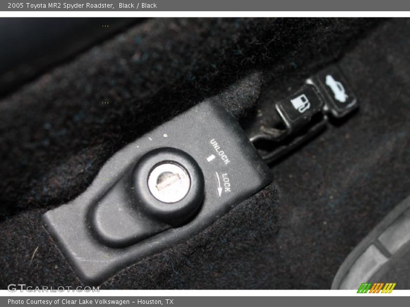 Black / Black 2005 Toyota MR2 Spyder Roadster