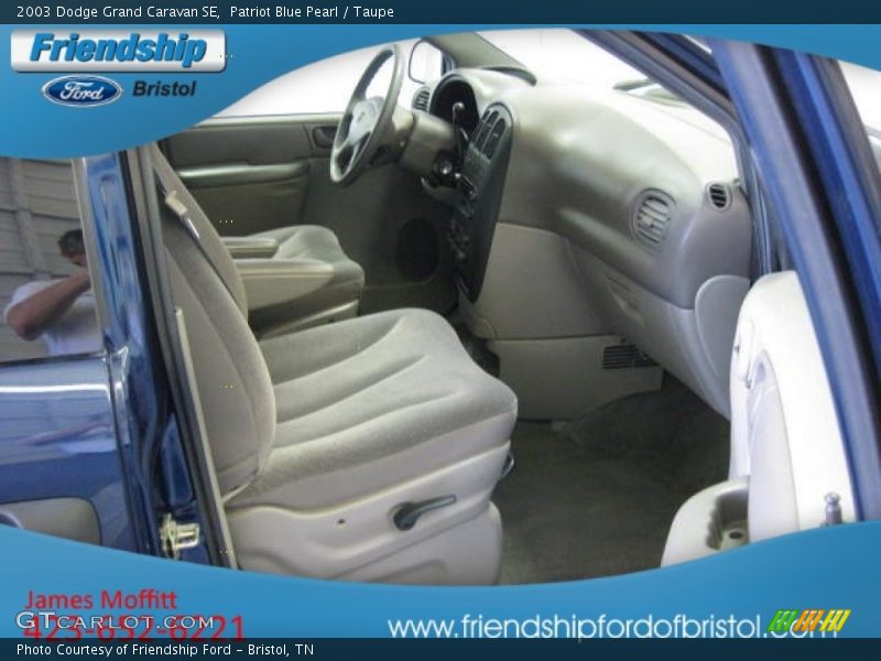 Patriot Blue Pearl / Taupe 2003 Dodge Grand Caravan SE