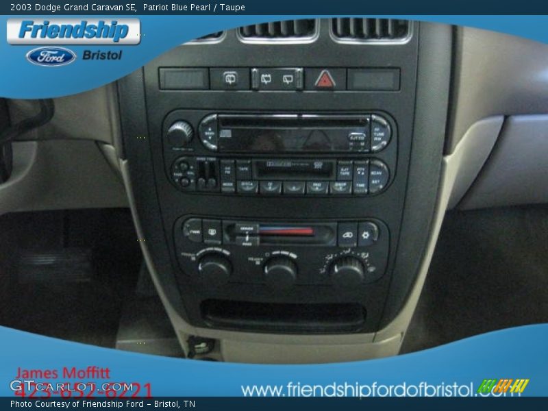 Patriot Blue Pearl / Taupe 2003 Dodge Grand Caravan SE