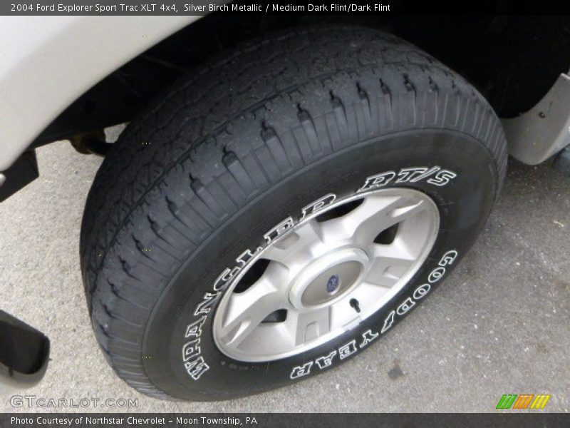 Silver Birch Metallic / Medium Dark Flint/Dark Flint 2004 Ford Explorer Sport Trac XLT 4x4