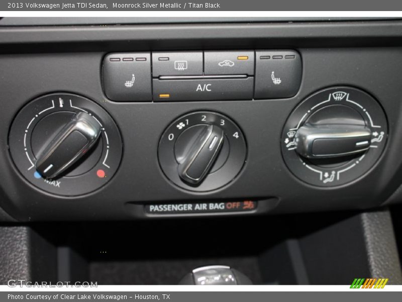 Moonrock Silver Metallic / Titan Black 2013 Volkswagen Jetta TDI Sedan