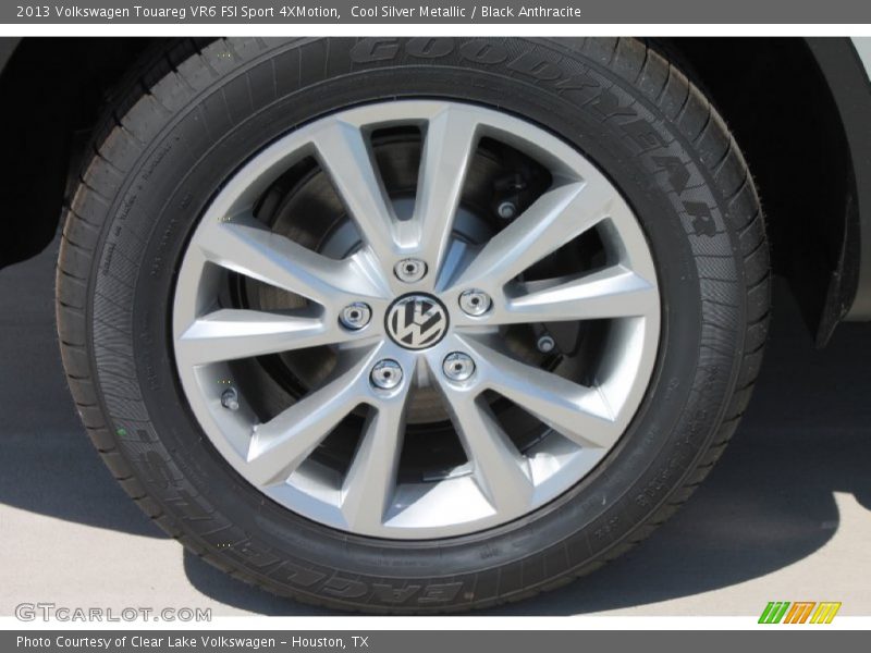 Cool Silver Metallic / Black Anthracite 2013 Volkswagen Touareg VR6 FSI Sport 4XMotion