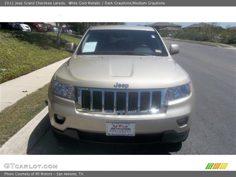White Gold Metallic / Dark Graystone/Medium Graystone 2011 Jeep Grand Cherokee Laredo