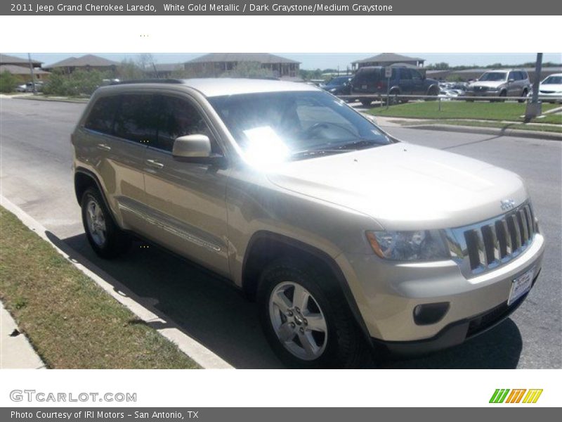 White Gold Metallic / Dark Graystone/Medium Graystone 2011 Jeep Grand Cherokee Laredo