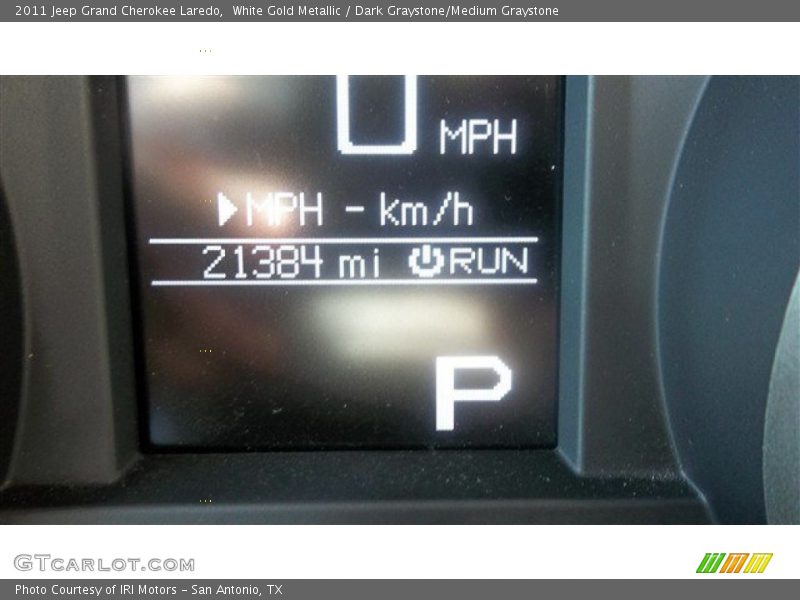 White Gold Metallic / Dark Graystone/Medium Graystone 2011 Jeep Grand Cherokee Laredo