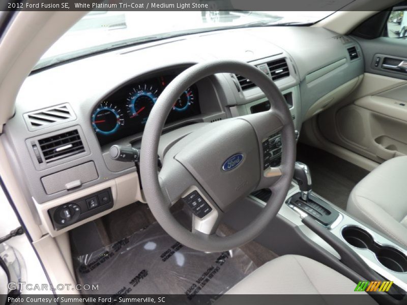 White Platinum Tri-Coat / Medium Light Stone 2012 Ford Fusion SE