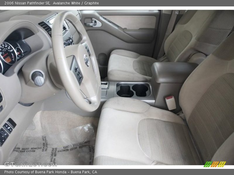 Avalanche White / Graphite 2006 Nissan Pathfinder SE