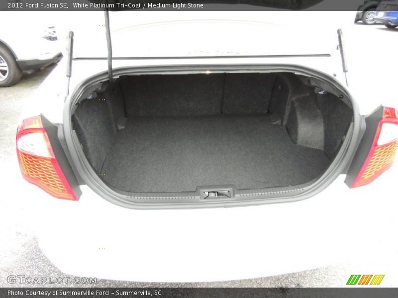 White Platinum Tri-Coat / Medium Light Stone 2012 Ford Fusion SE