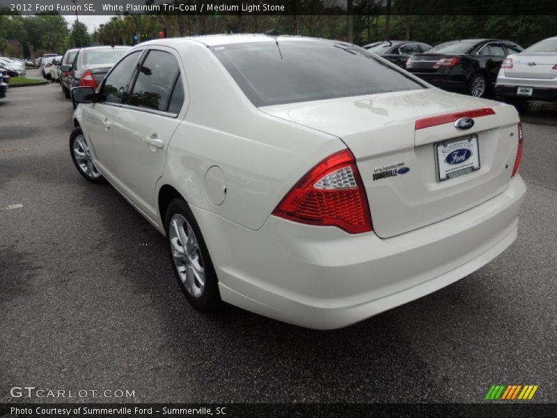 White Platinum Tri-Coat / Medium Light Stone 2012 Ford Fusion SE
