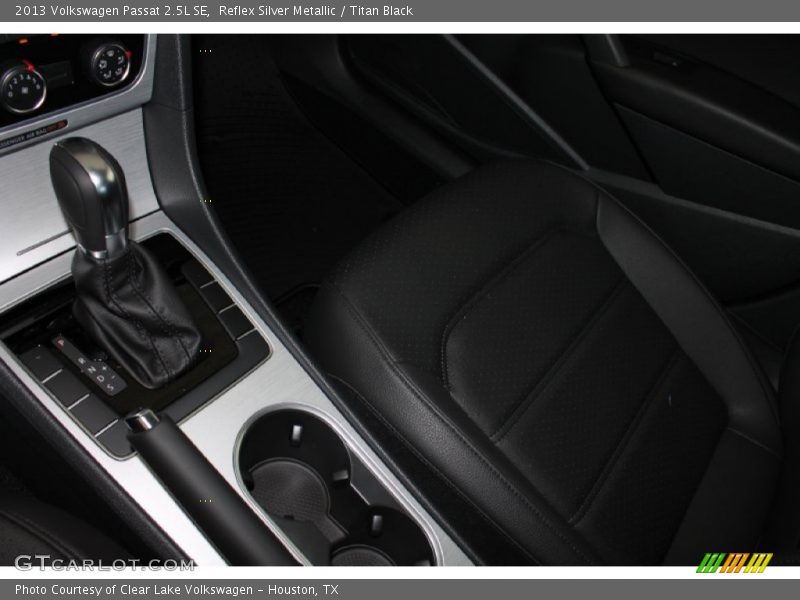 Reflex Silver Metallic / Titan Black 2013 Volkswagen Passat 2.5L SE