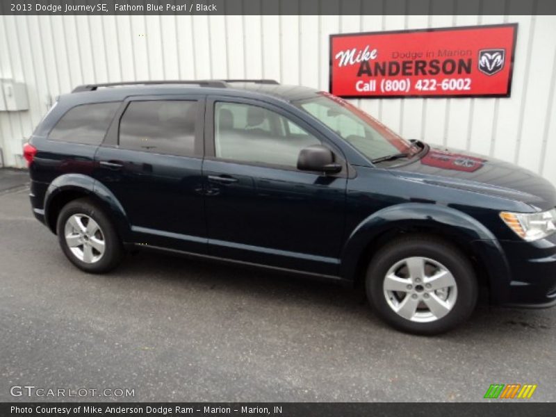 Fathom Blue Pearl / Black 2013 Dodge Journey SE
