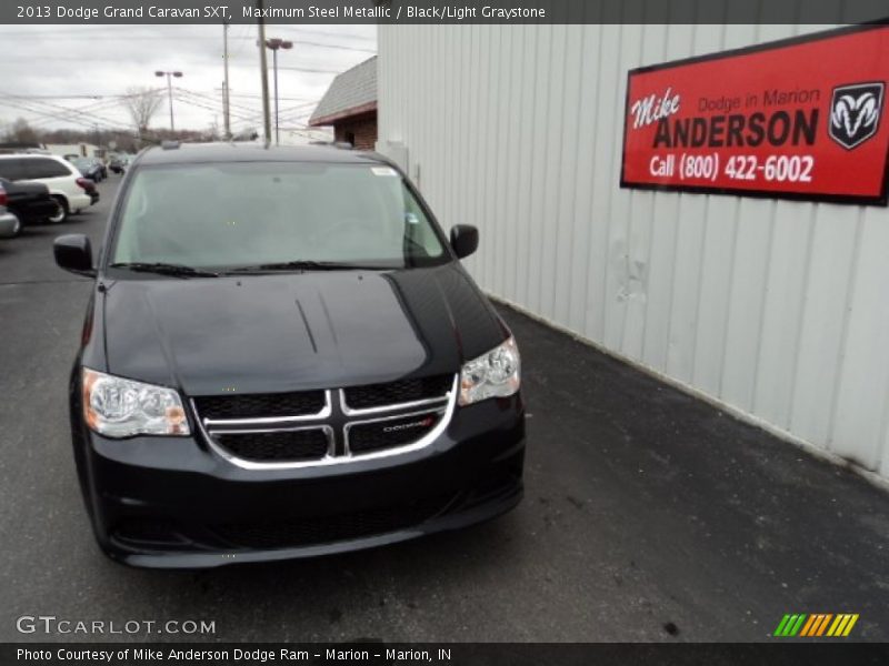 Maximum Steel Metallic / Black/Light Graystone 2013 Dodge Grand Caravan SXT