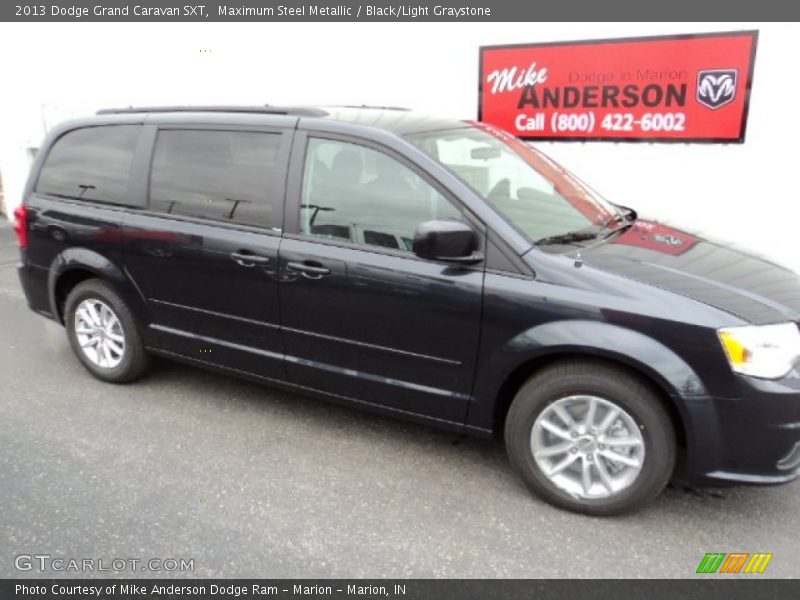 Maximum Steel Metallic / Black/Light Graystone 2013 Dodge Grand Caravan SXT