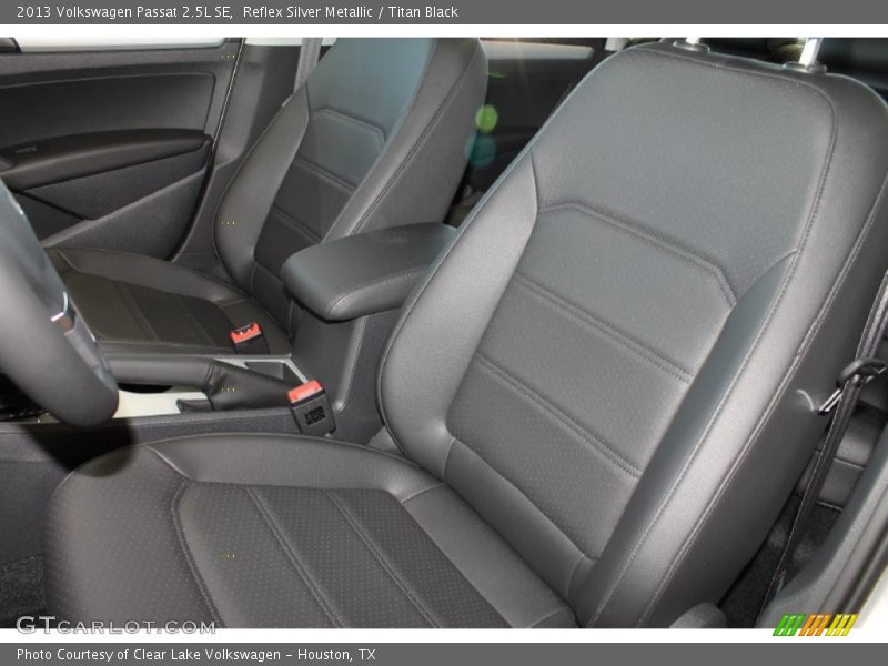 Reflex Silver Metallic / Titan Black 2013 Volkswagen Passat 2.5L SE
