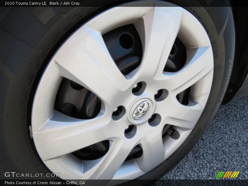 Black / Ash Gray 2010 Toyota Camry LE