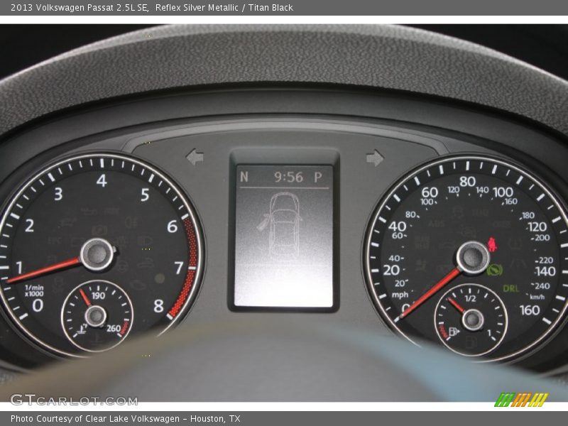 Reflex Silver Metallic / Titan Black 2013 Volkswagen Passat 2.5L SE
