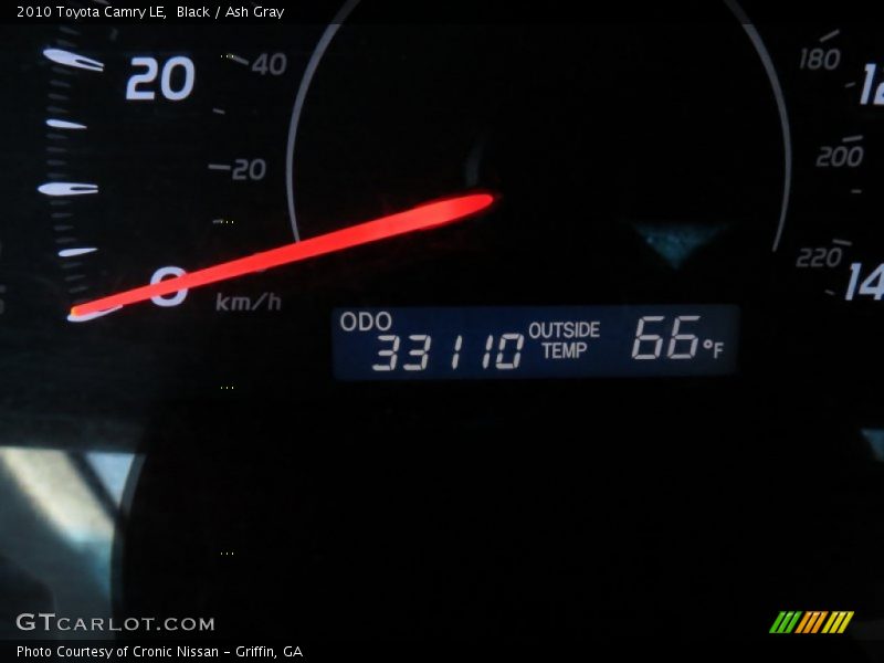 Black / Ash Gray 2010 Toyota Camry LE