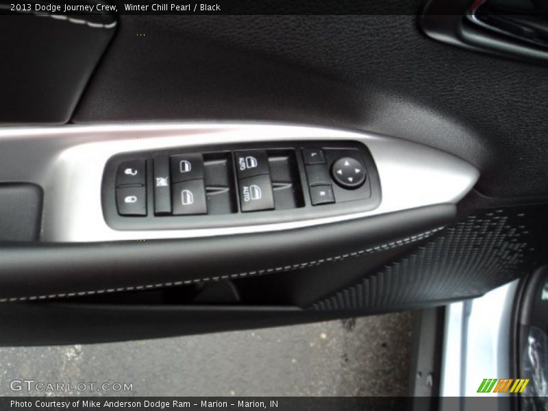 Winter Chill Pearl / Black 2013 Dodge Journey Crew