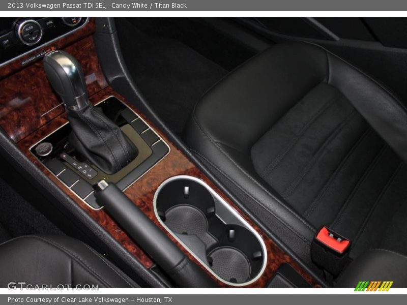 Candy White / Titan Black 2013 Volkswagen Passat TDI SEL