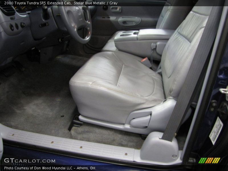 Stellar Blue Metallic / Gray 2000 Toyota Tundra SR5 Extended Cab