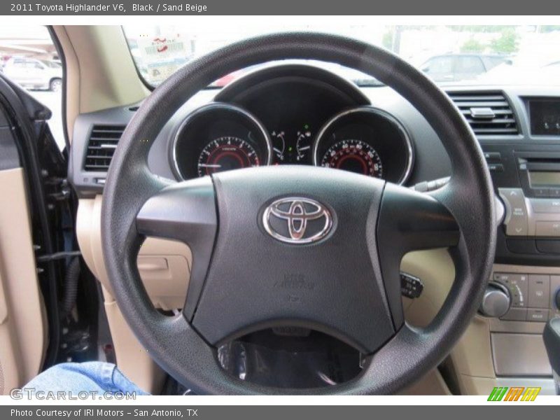 Black / Sand Beige 2011 Toyota Highlander V6