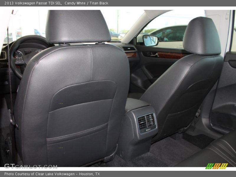 Candy White / Titan Black 2013 Volkswagen Passat TDI SEL