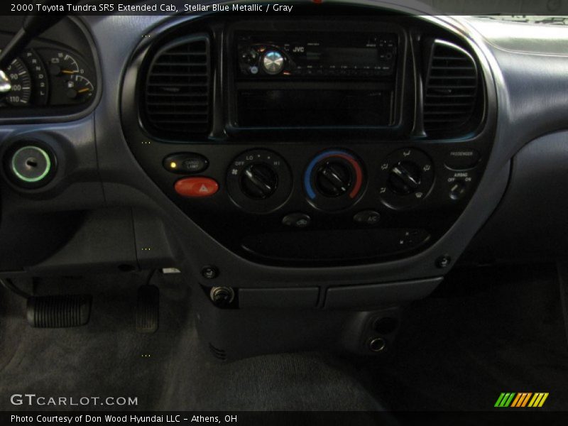 Stellar Blue Metallic / Gray 2000 Toyota Tundra SR5 Extended Cab